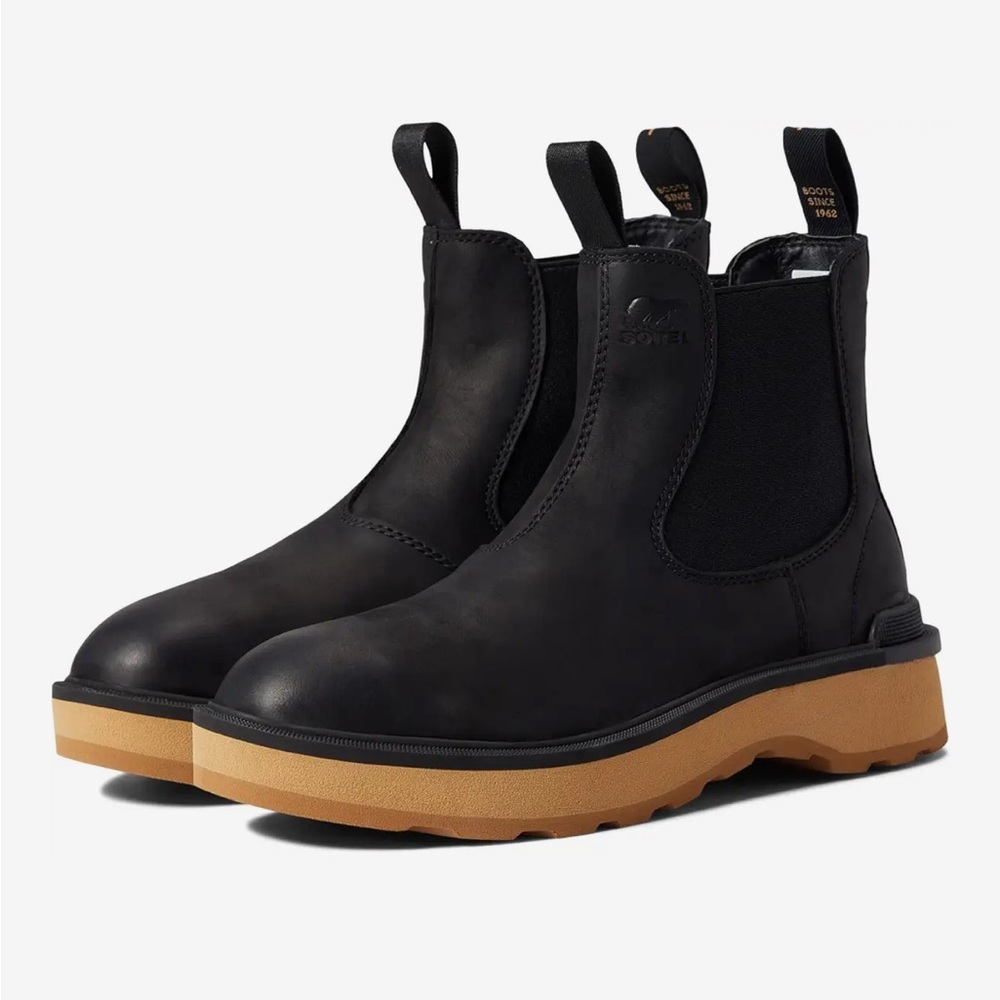 NWOT Sorel Hi-Line Chelsea Boots Black Elk Size 8